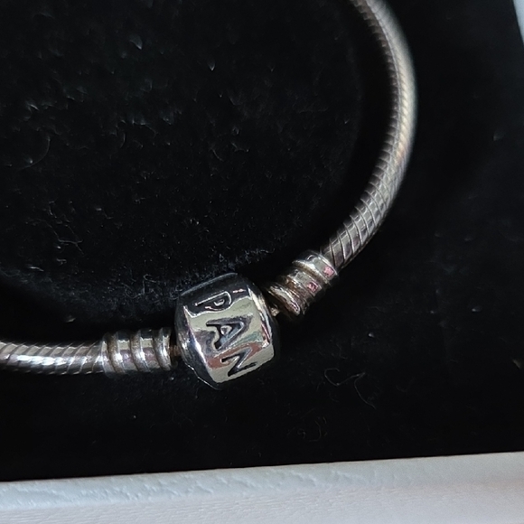 Pandora Sterling Silver Barrel Clasp Snake Chain Charm Bracelet - Picture 5 of 6